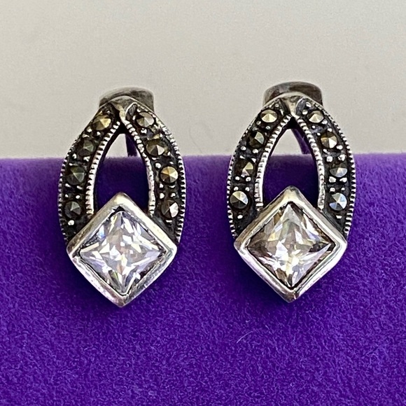 💛 Vintage Sterling Silver CZ Marcasite Stone Earrings - Picture 1 of 4